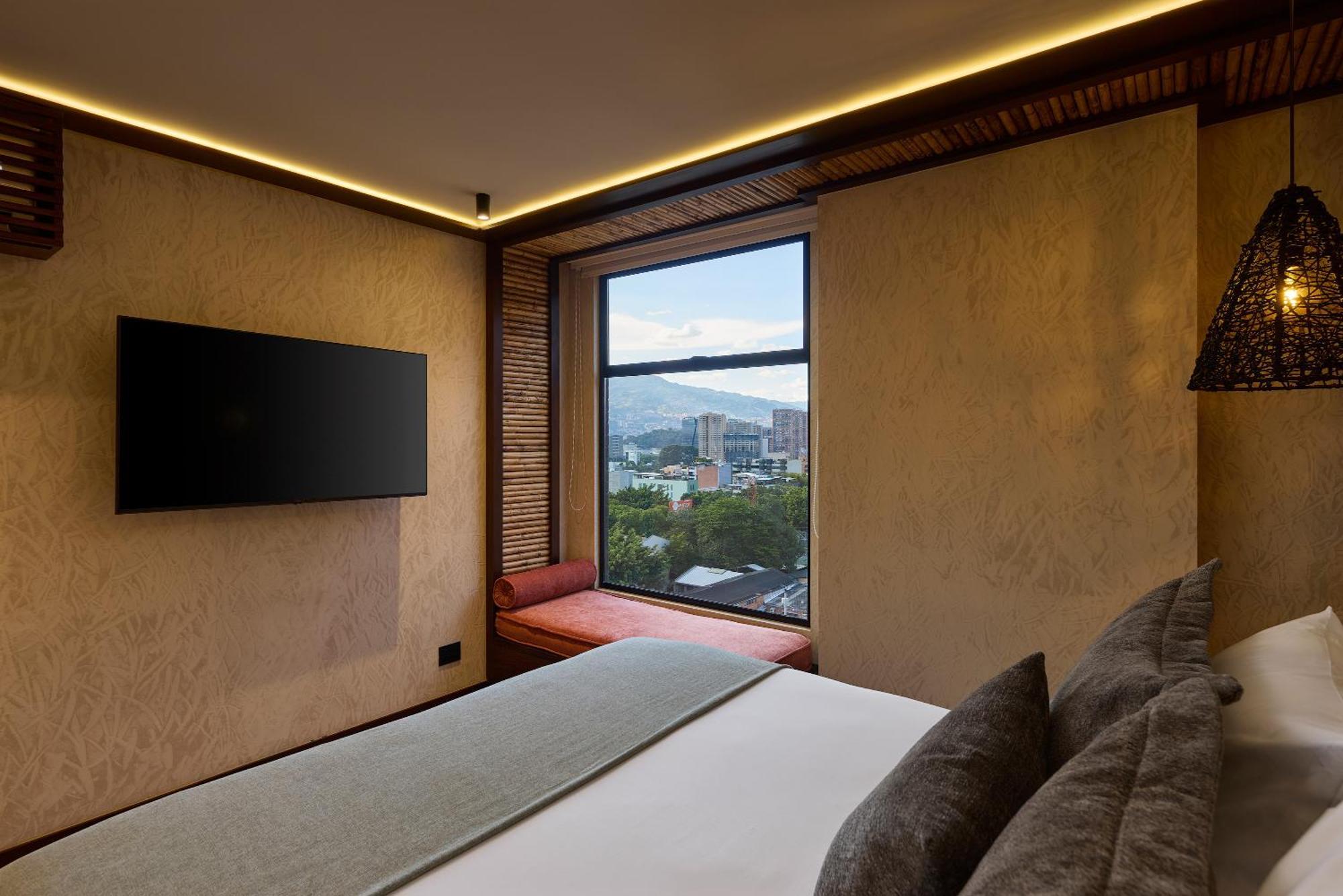 Golden Valley Hotel Medellín Dış mekan fotoğraf